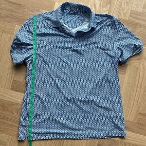 Mizzen + Main golf shirt/polo with blue cowboy hat design